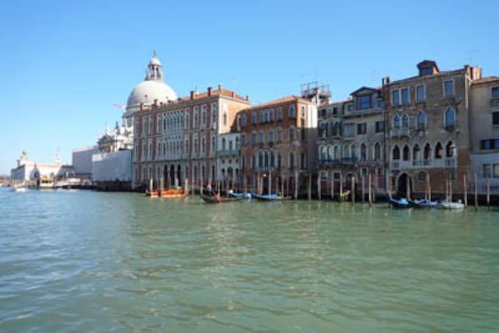 San Marco Charming Apartment With Canal View Venedig Exterior foto